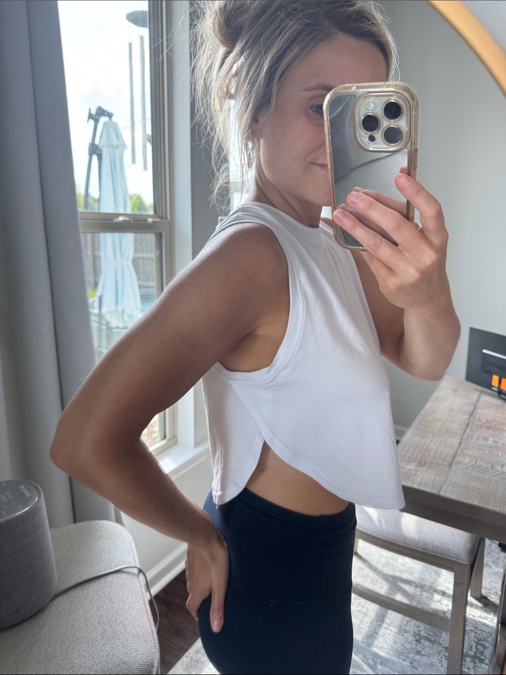White Cropped Scoop Sides Muscle Tank Flowy Breathable Activewear Top - Women - Picture 2 of 9